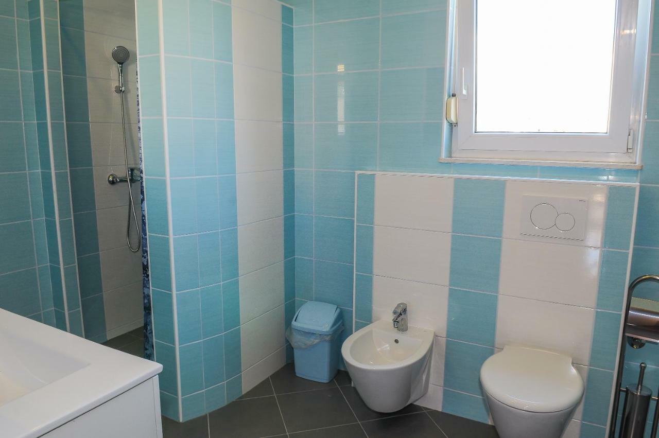 Apartment Neva no.1 Split Exterior foto